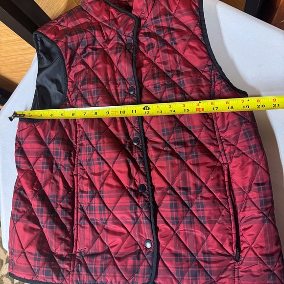 Croft & Barrow Red Black Plaid Vest - Picture 6 of 7